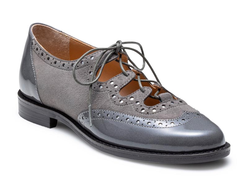 ギリーシューズ