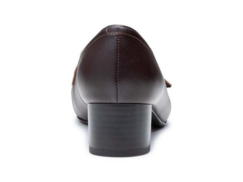 晴雨兼用ヒールローファー