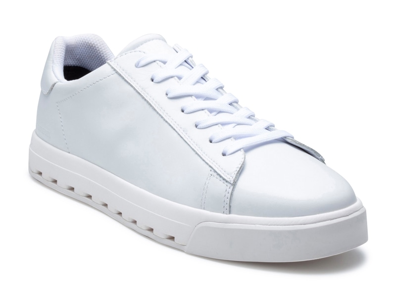 コートスニーカー GORE-TEX SURROUND