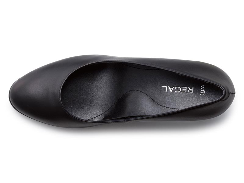 ゆったりウイズ(幅)のプレーンパンプス