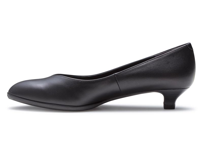 プレーンパンプス