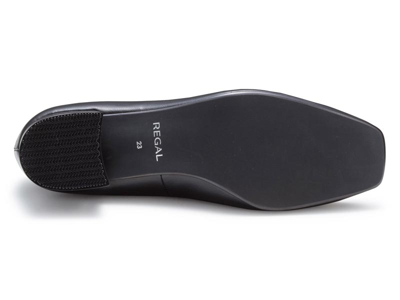 バックル付きスクエアパンプス