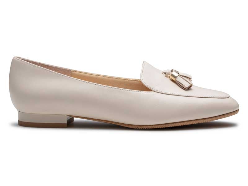 晴雨兼用タッセル付きパンプス