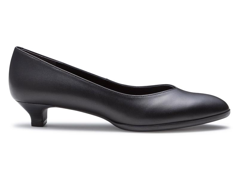 プレーンパンプス