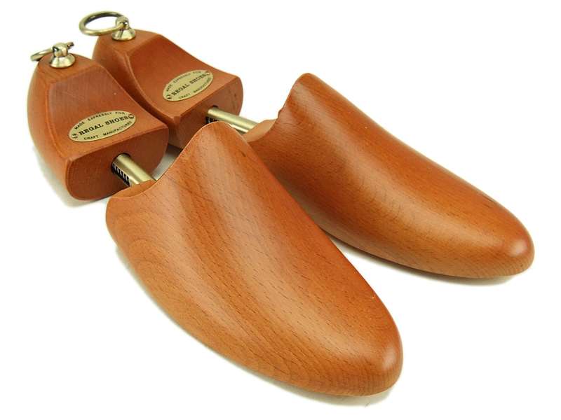 REGAL リーガルシューツリー（バネ式）- 紳士靴用（TL21） | 靴の 